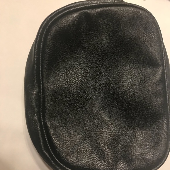 🖤❤️Black Cross body bag❤️🖤 - Picture 3 of 4